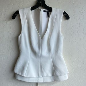 BCBG Maxazria fitted white top size XS